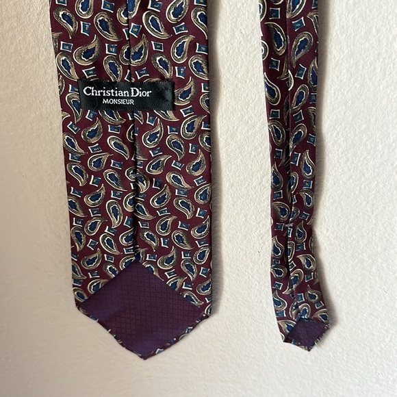 CHRISTIAN DIOR MONSIEUR All Silk Neck Tie - Picture 2 of 6